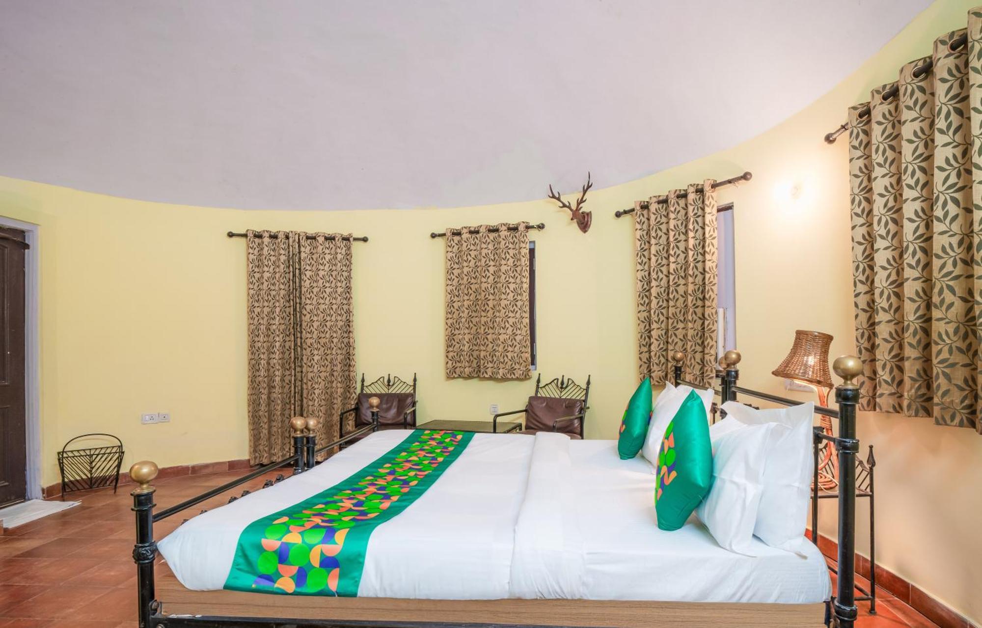 Treebo Premium Mowgli'S Den, Pench Hotel Khawasa Exterior photo